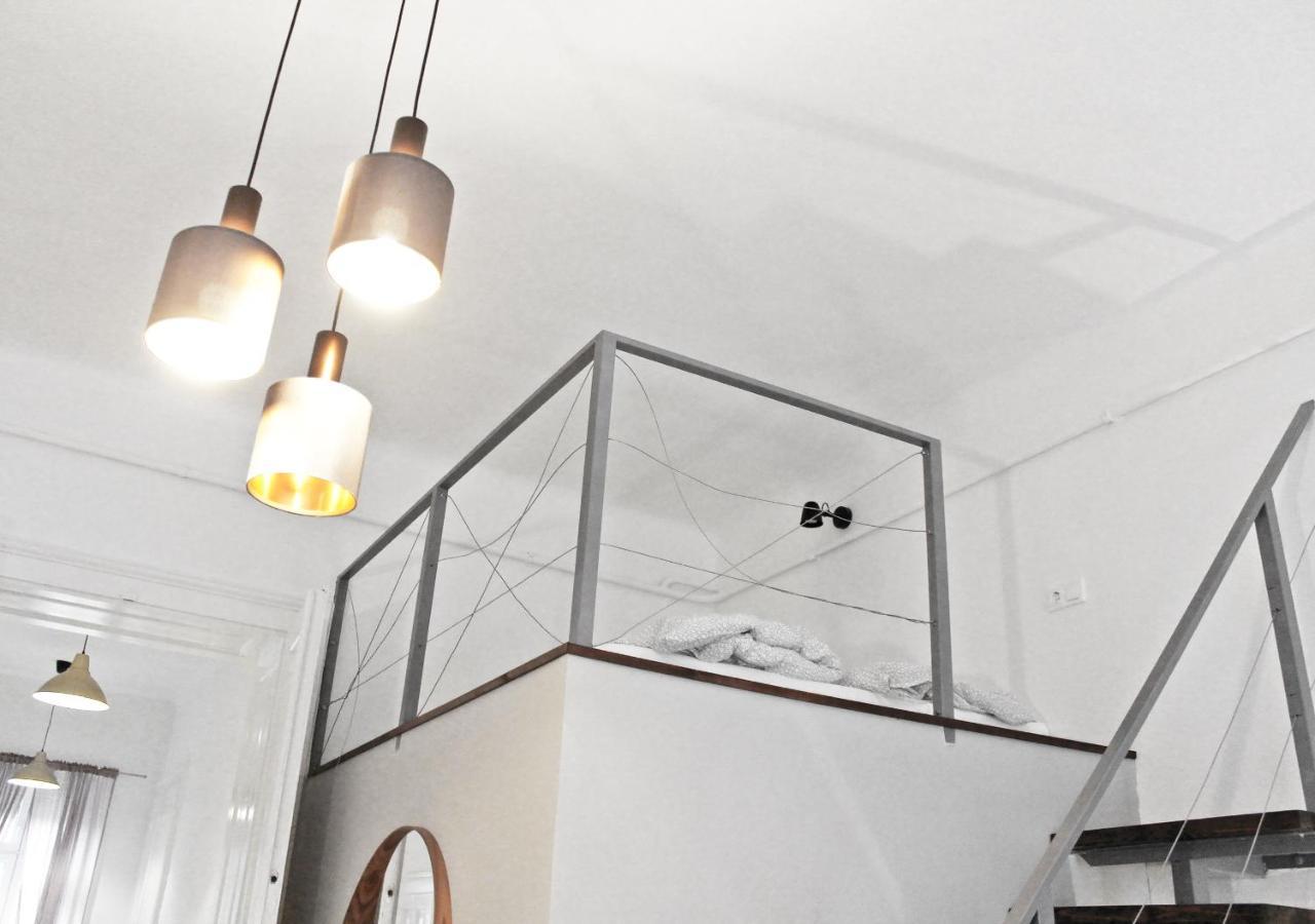 Luxury New Apartment With Gallery At Dob Street Nearby Gozsdu Court Будапеща Екстериор снимка
